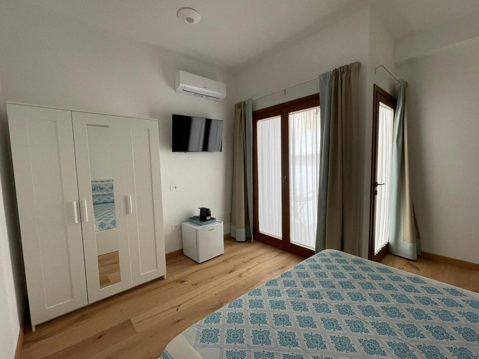 Hotel Sa Troppa De Sos Chentu Dorgali Zewnętrze zdjęcie